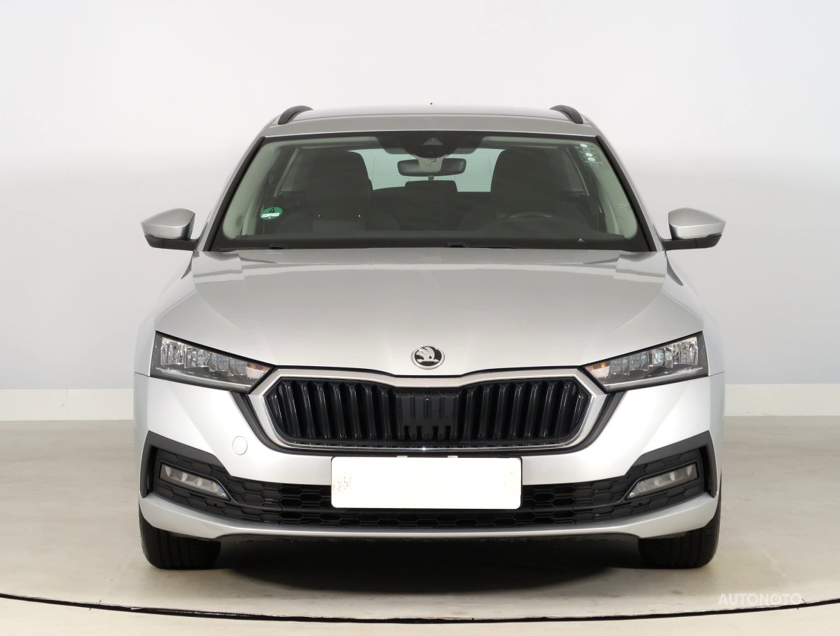 Škoda Octavia, 2021 - pohled č. 2