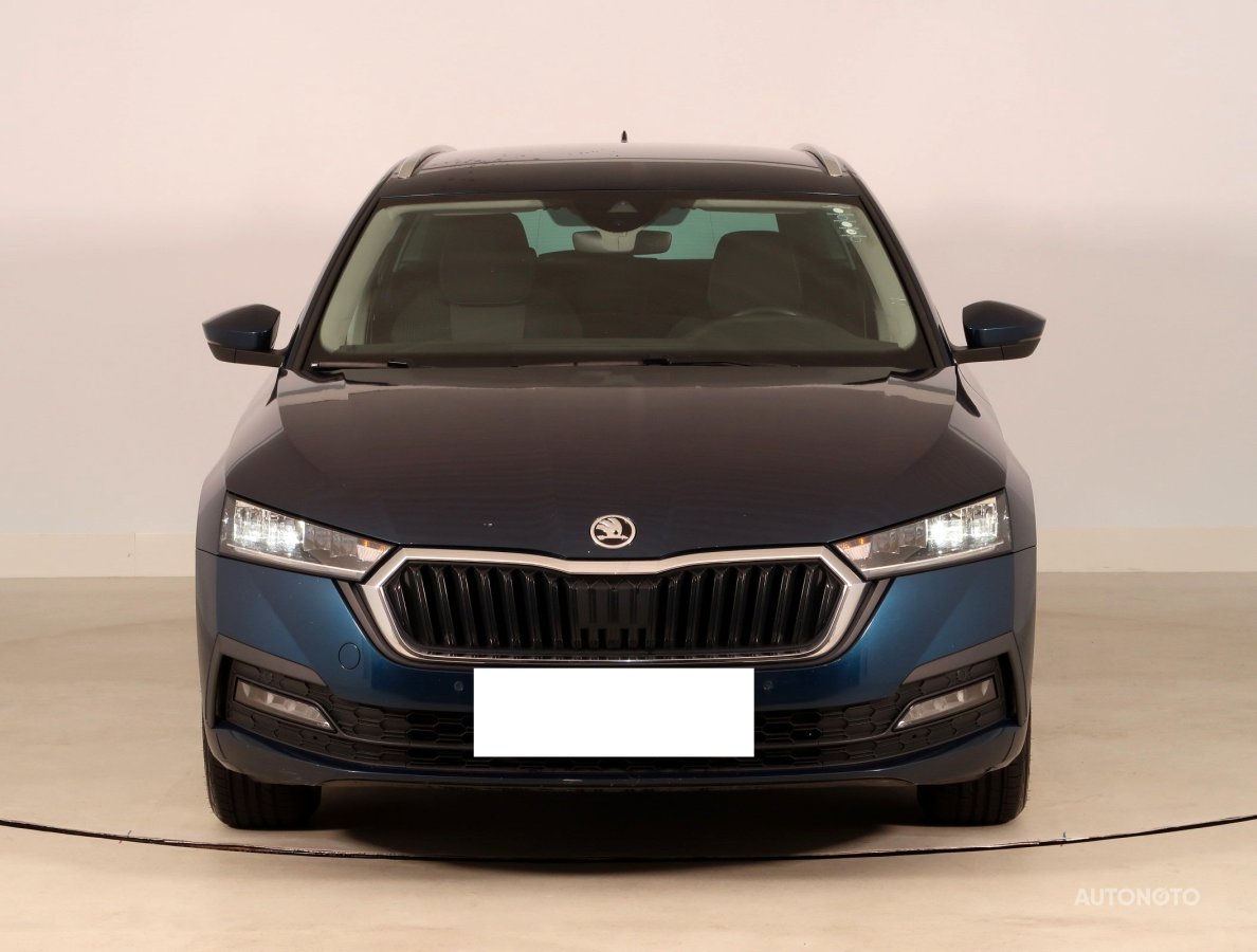 Škoda Octavia, 2020 - pohled č. 2