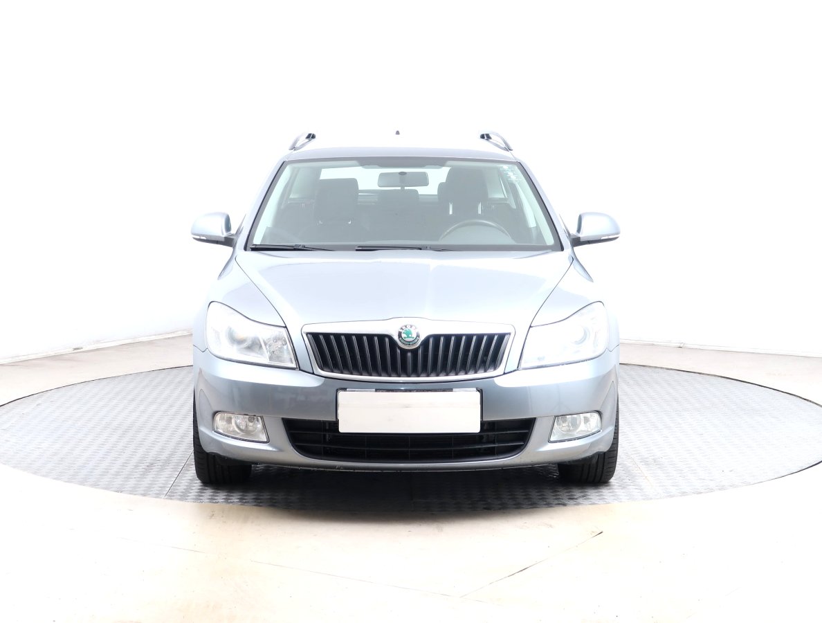 Škoda Octavia, 2012 - pohled č. 2