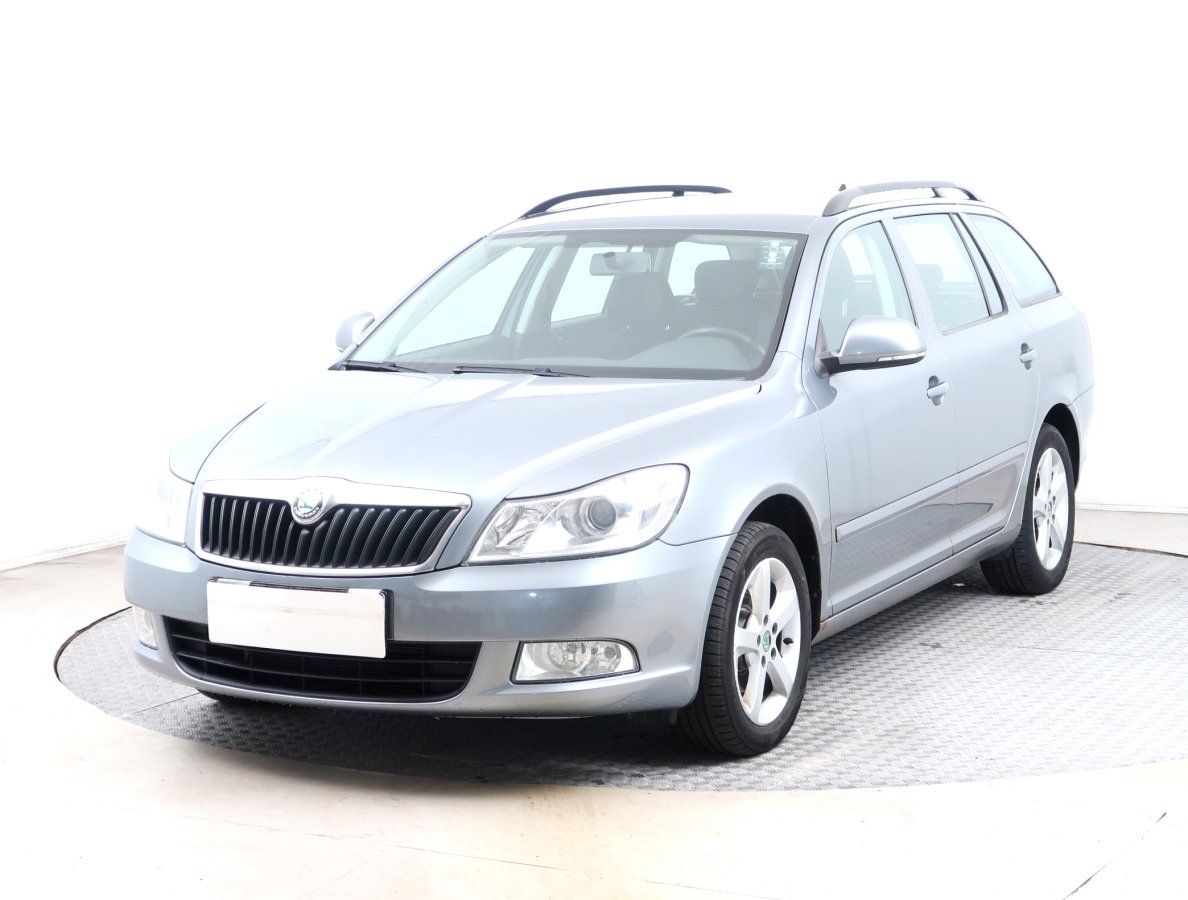 Škoda Octavia, 2012 - pohled č. 3