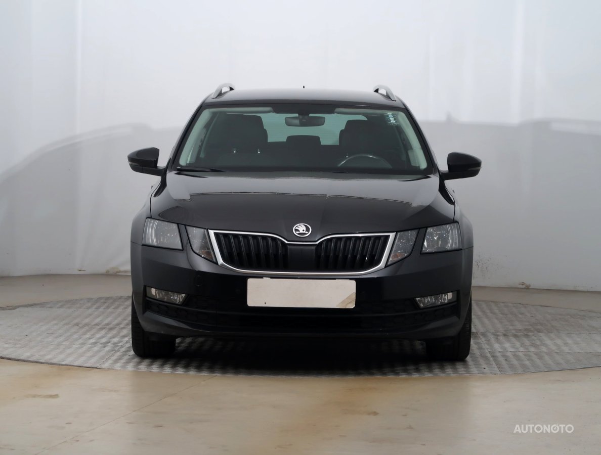 Škoda Octavia, 2017 - pohled č. 2