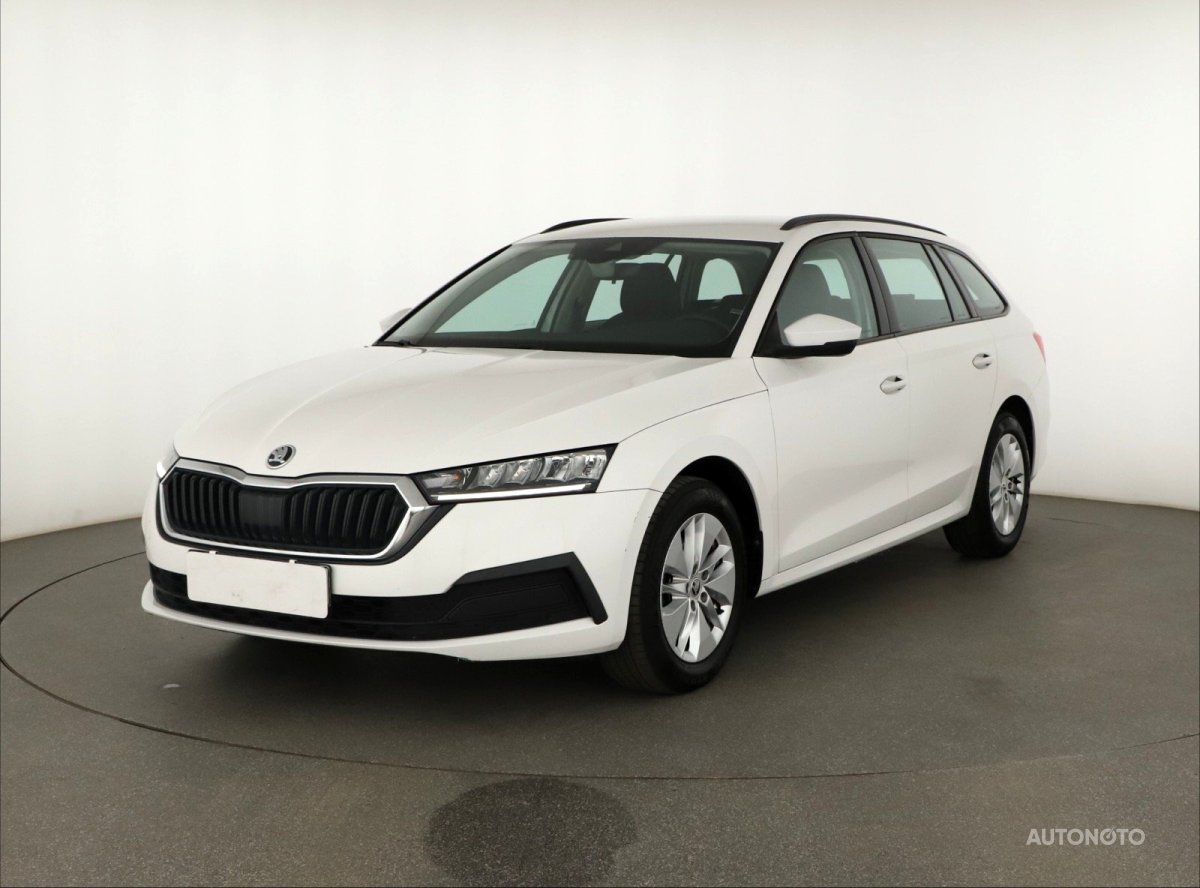 Škoda Octavia, 2021 - pohled č. 3