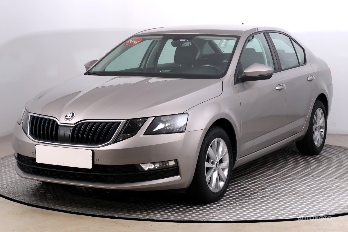 Škoda Octavia, 2017 - pohled č. 3