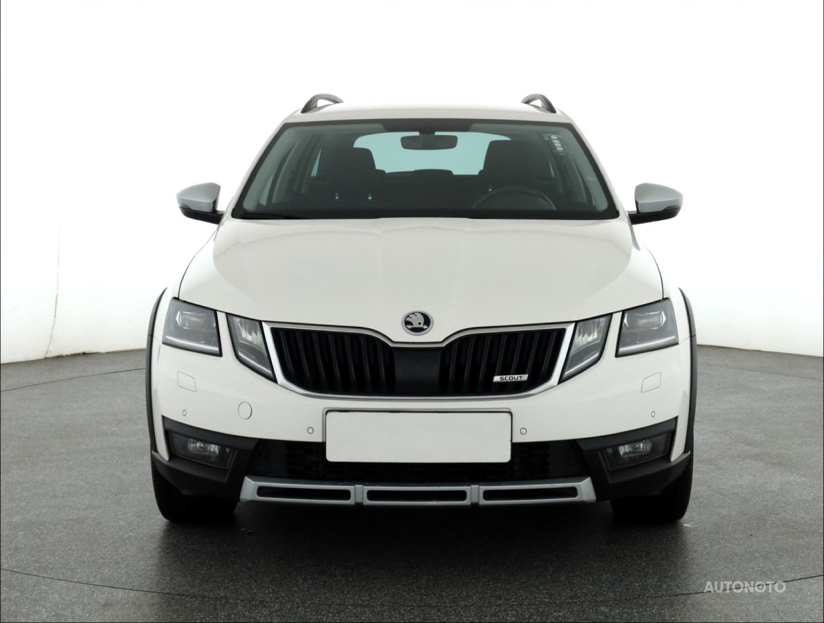 Škoda Octavia, 2019 - pohled č. 2