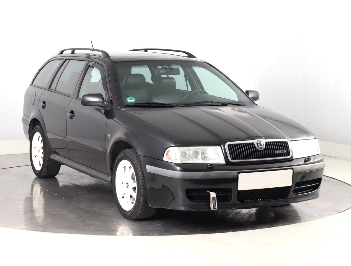 Škoda Octavia, 2002 - celkový pohled