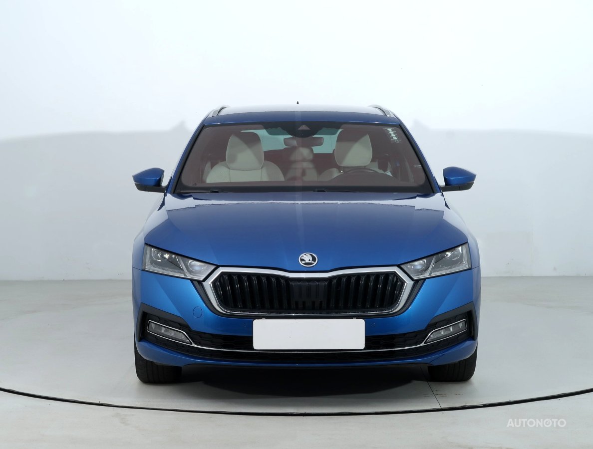 Škoda Octavia, 2020 - pohled č. 2