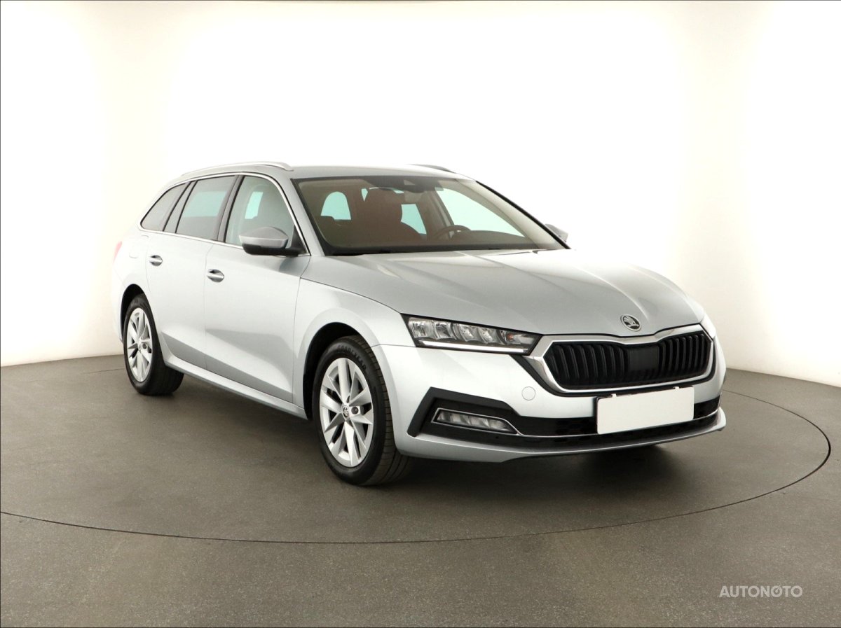 Škoda Octavia, 2022 - celkový pohled