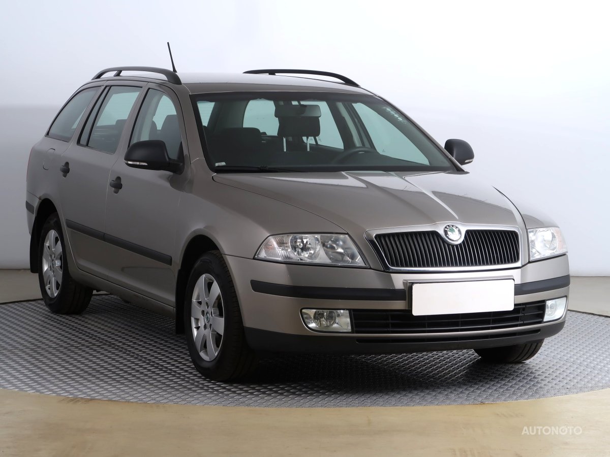 Škoda Octavia, 2012 - celkový pohled