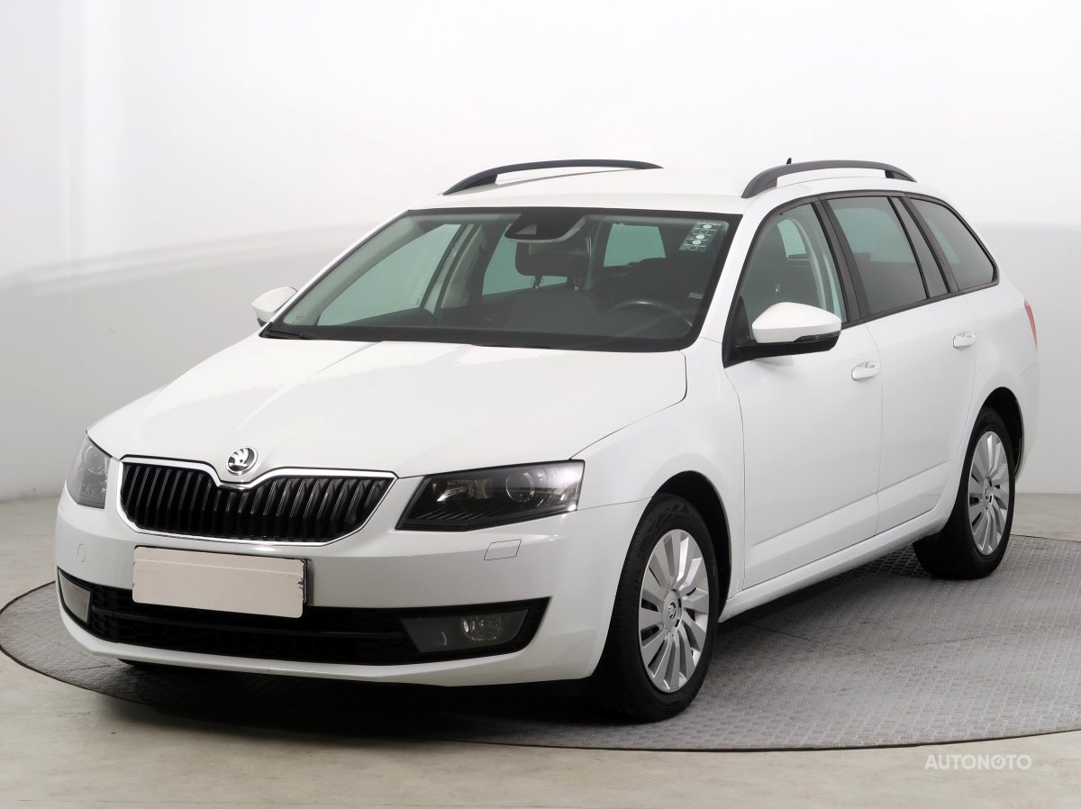 Škoda Octavia, 2017 - pohled č. 3