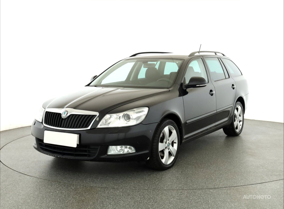 Škoda Octavia, 2012 - pohled č. 3
