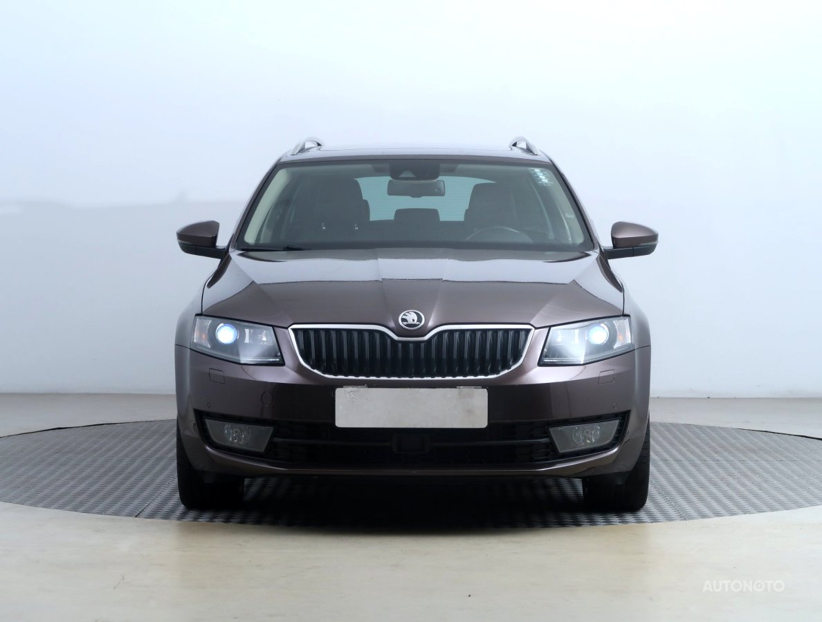 Škoda Octavia, 2016 - pohled č. 2