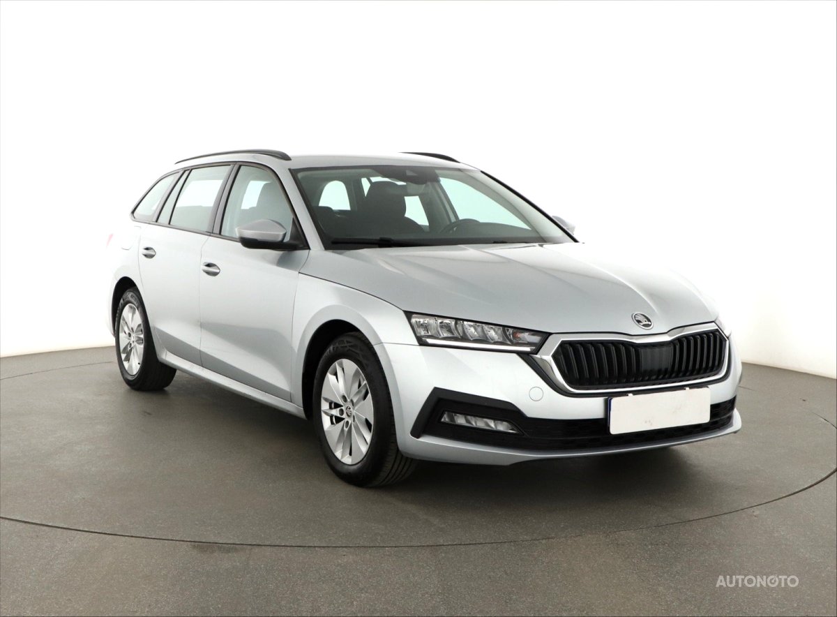Škoda Octavia, 2022 - celkový pohled