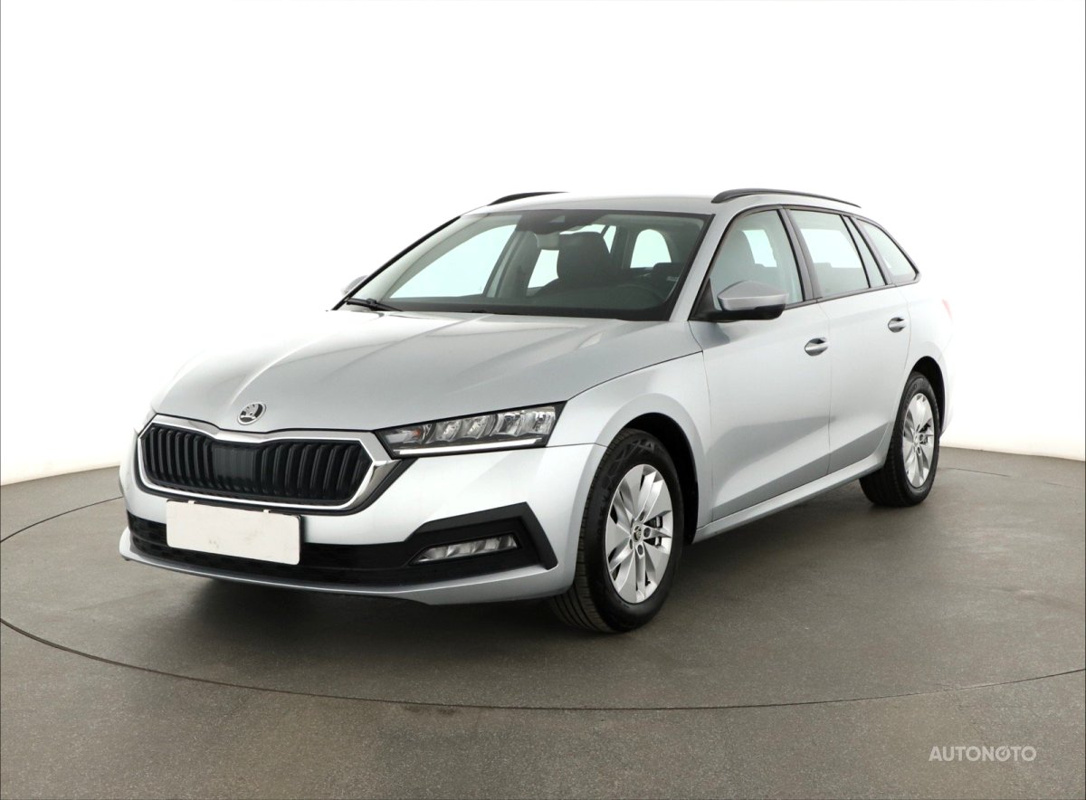 Škoda Octavia, 2022 - pohled č. 3