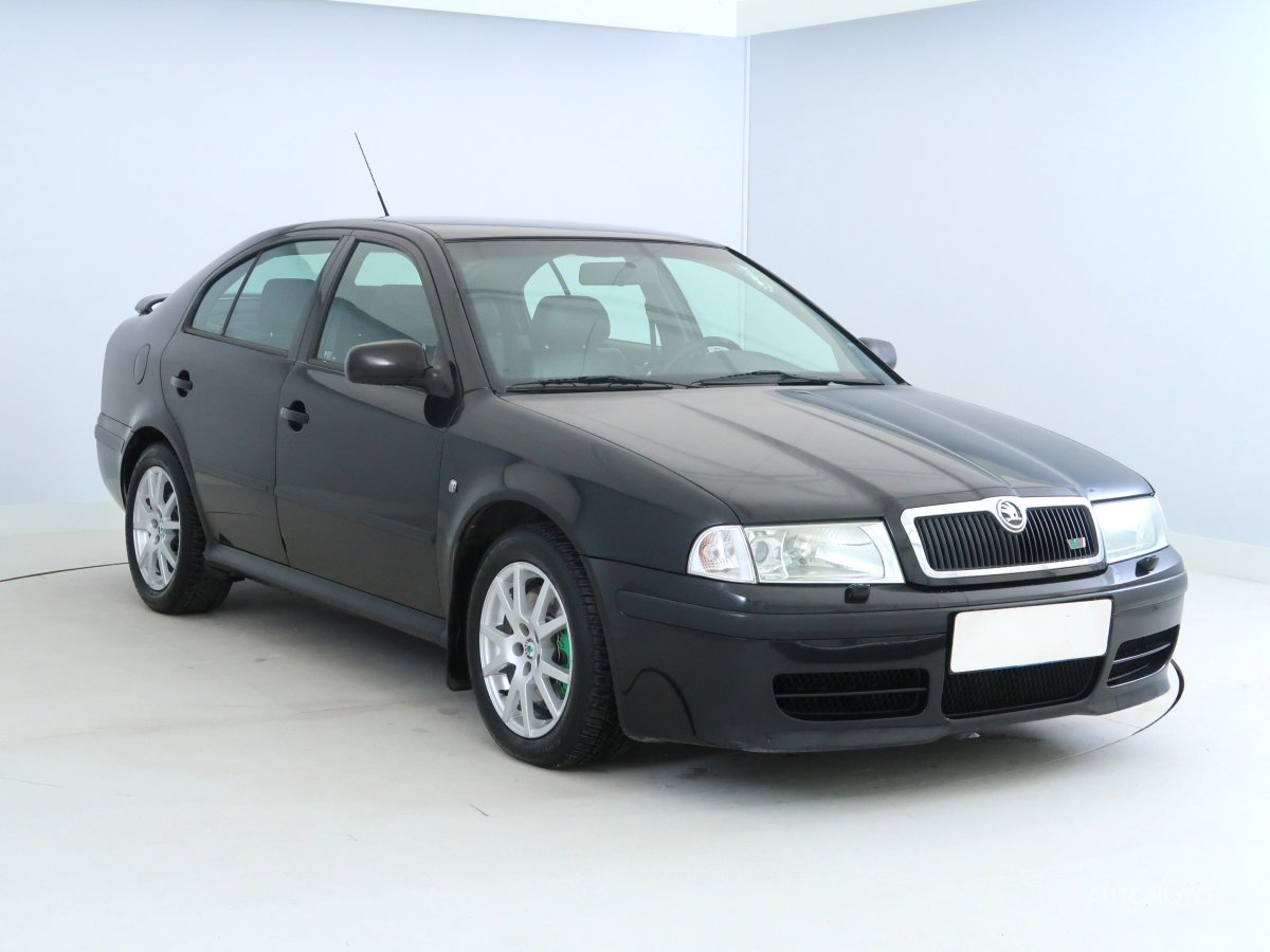 Škoda Octavia, 2004 - celkový pohled