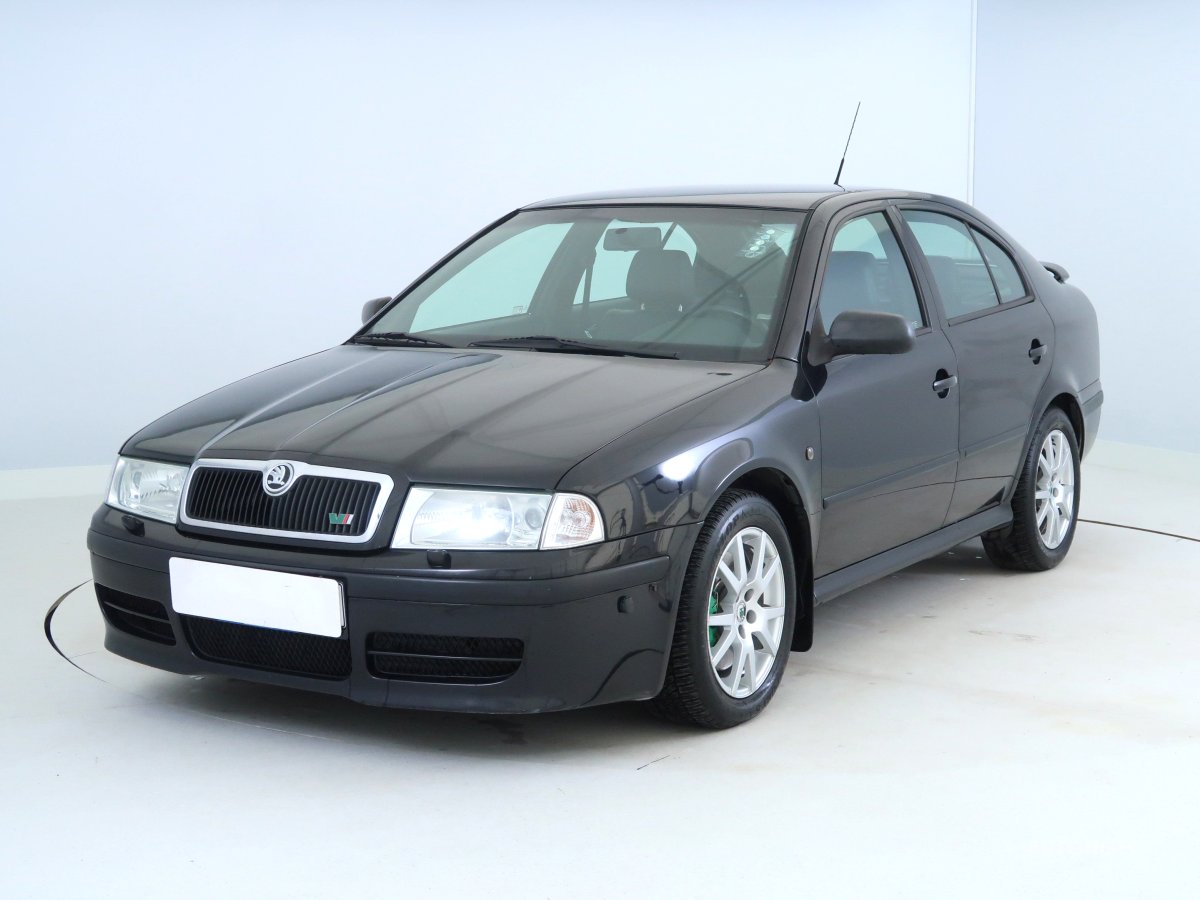 Škoda Octavia, 2004 - pohled č. 3