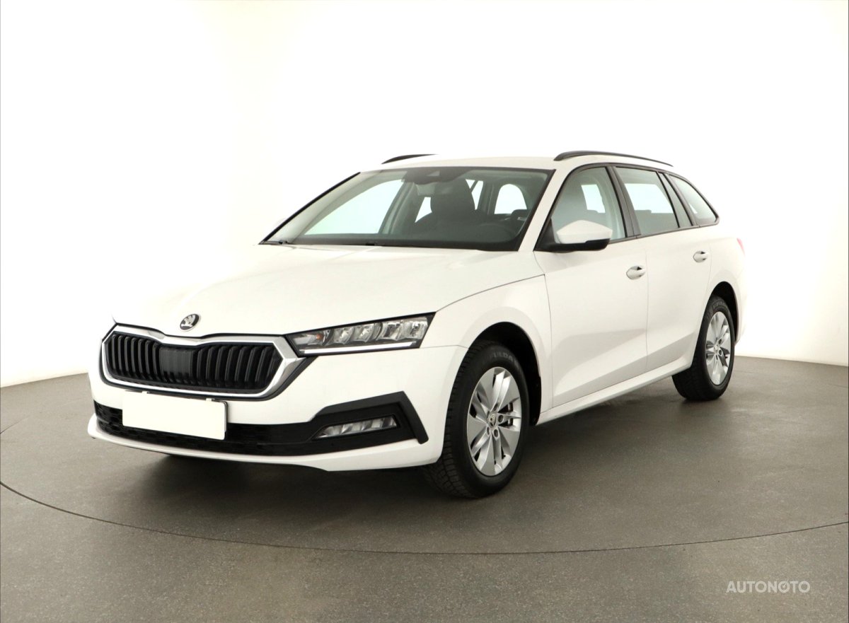 Škoda Octavia, 2022 - pohled č. 3