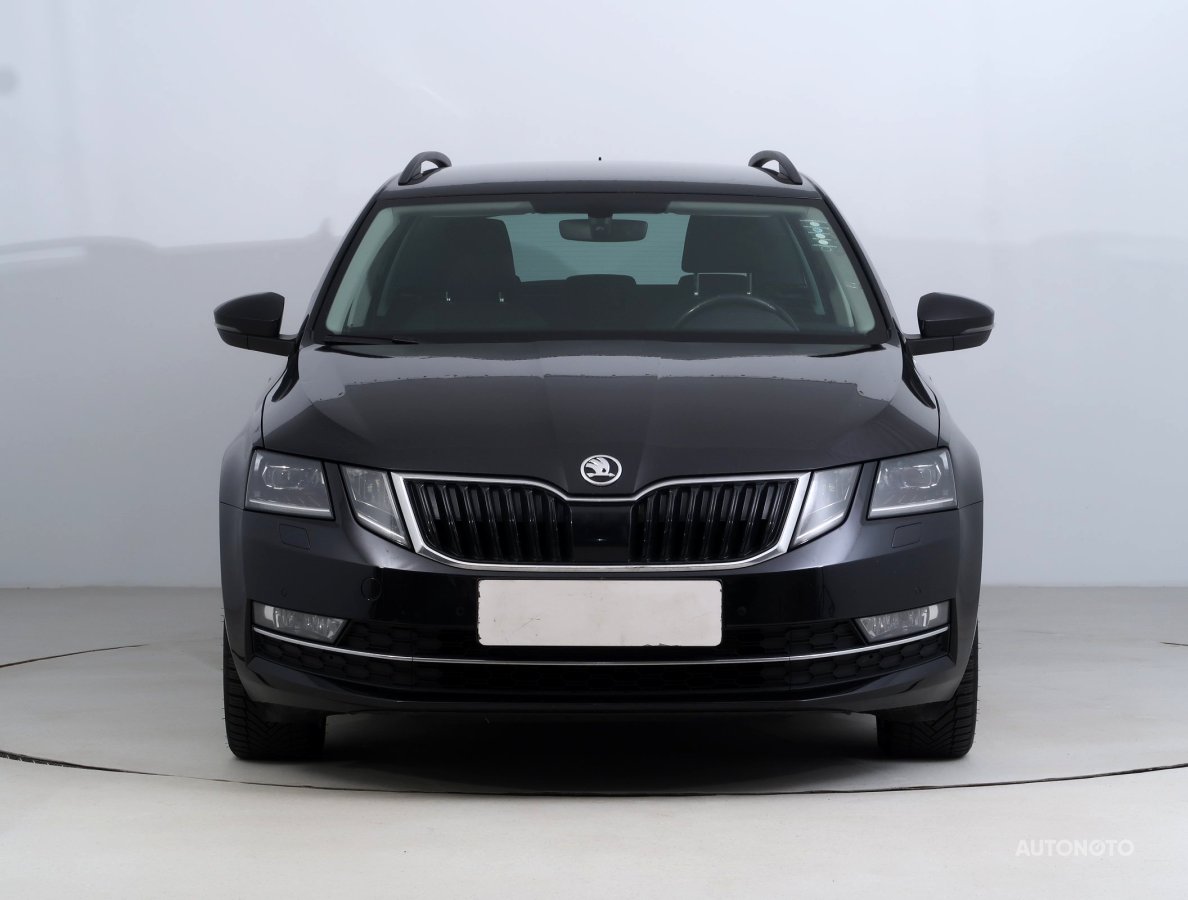 Škoda Octavia, 2020 - pohled č. 2