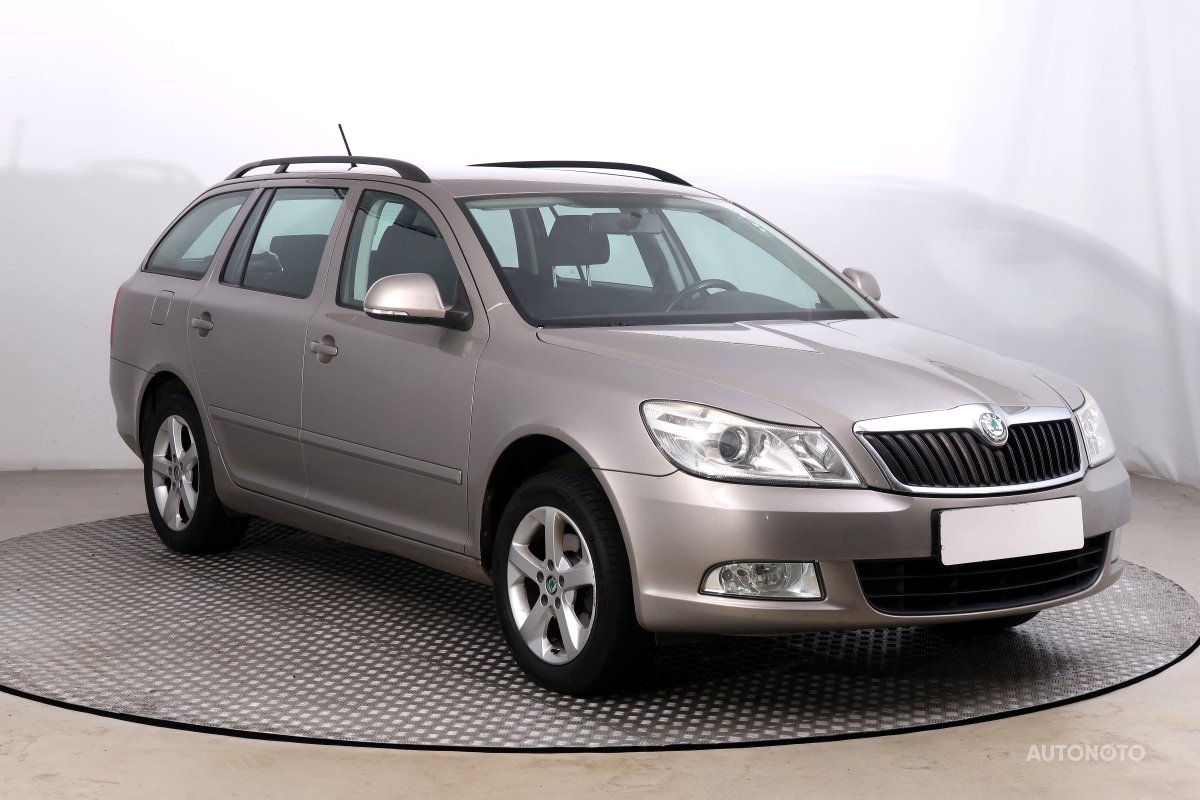Škoda Octavia, 2011 - celkový pohled