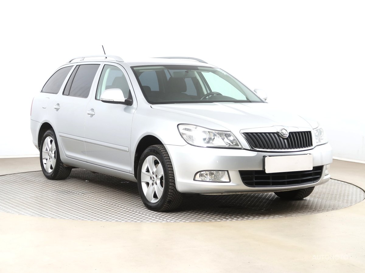 Škoda Octavia, 2011 - celkový pohled