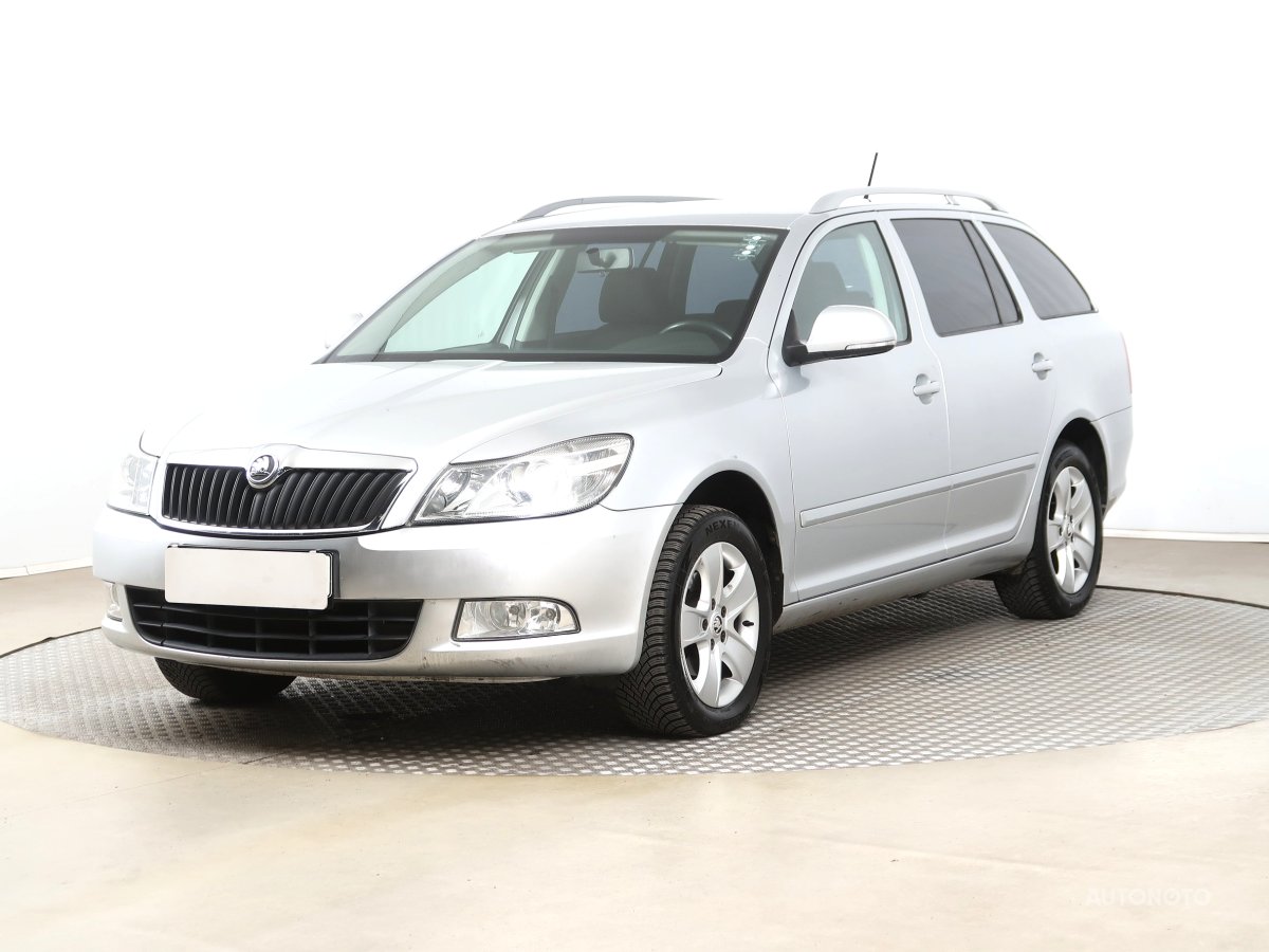Škoda Octavia, 2011 - pohled č. 3