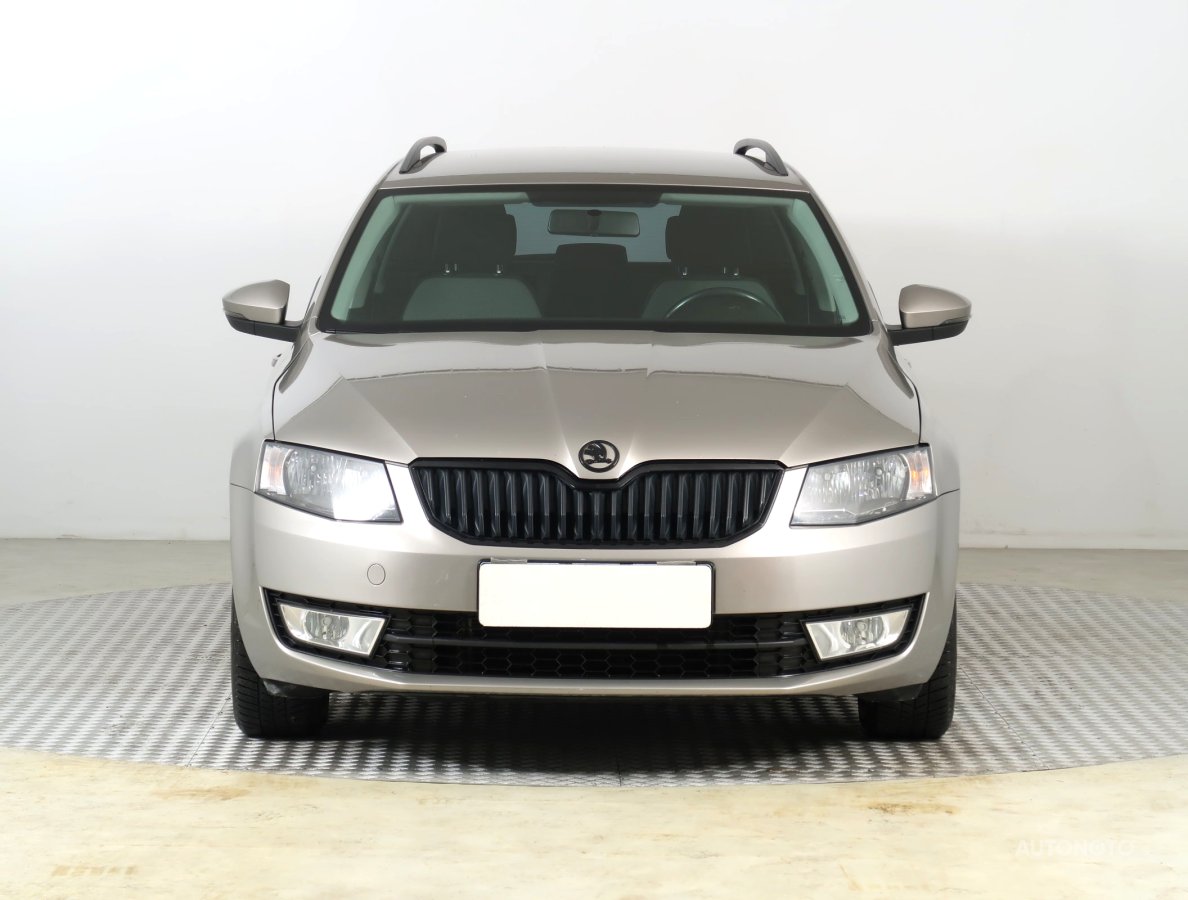 Škoda Octavia, 2014 - pohled č. 2