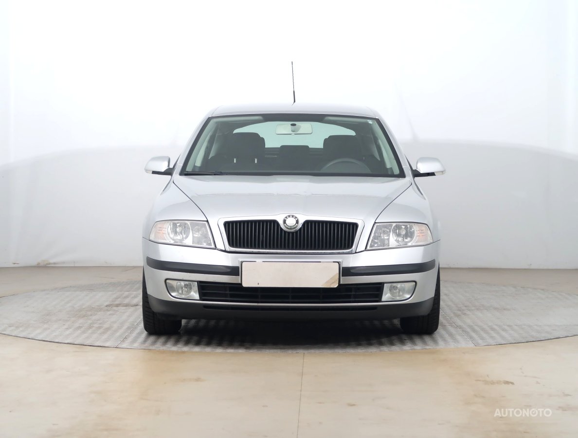 Škoda Octavia, 2008 - pohled č. 2