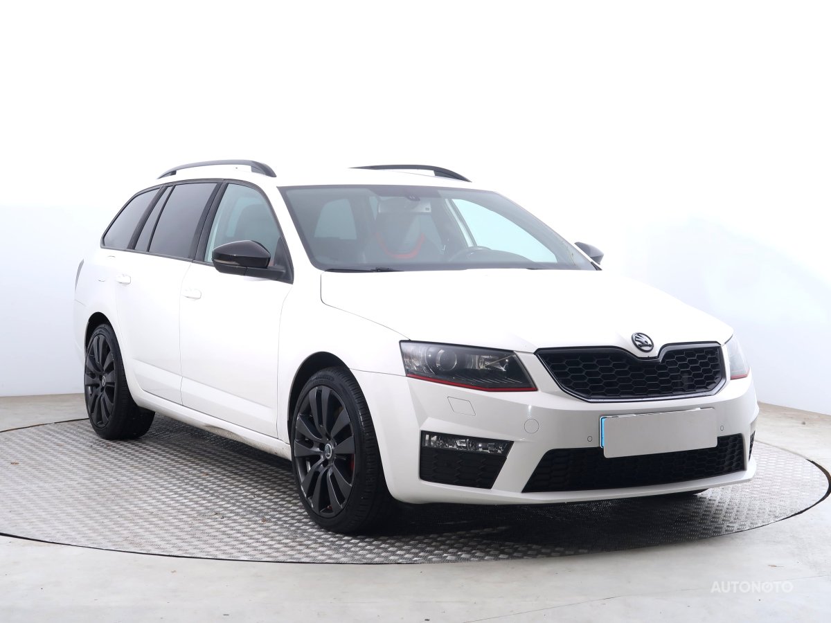 Škoda Octavia, 2013 - celkový pohled
