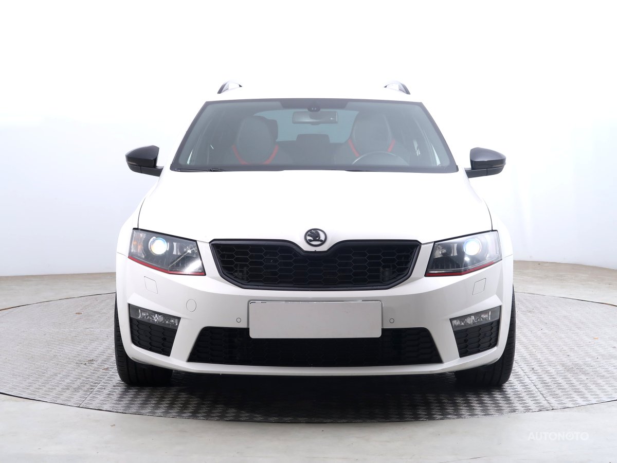 Škoda Octavia, 2013 - pohled č. 2