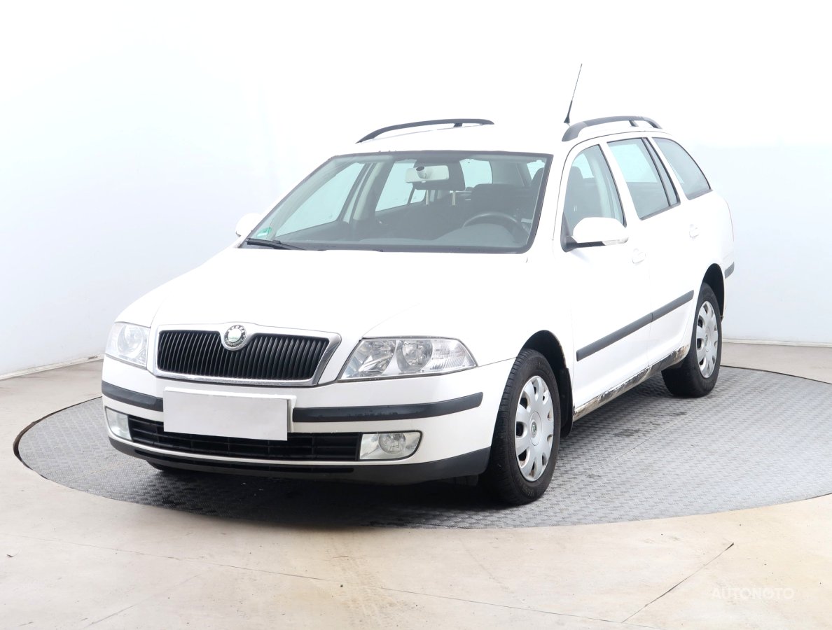 Škoda Octavia, 2008 - pohled č. 3