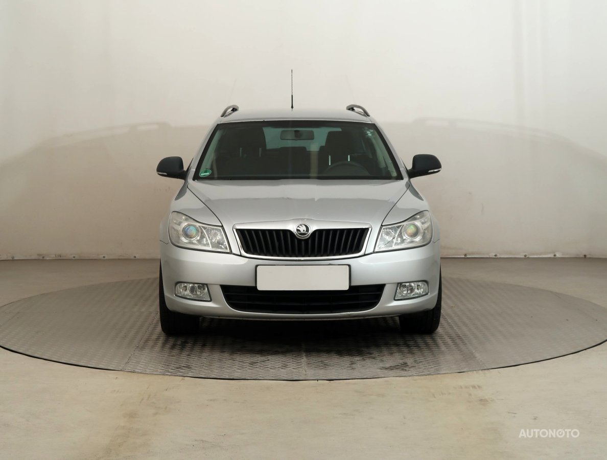 Škoda Octavia, 2009 - pohled č. 2