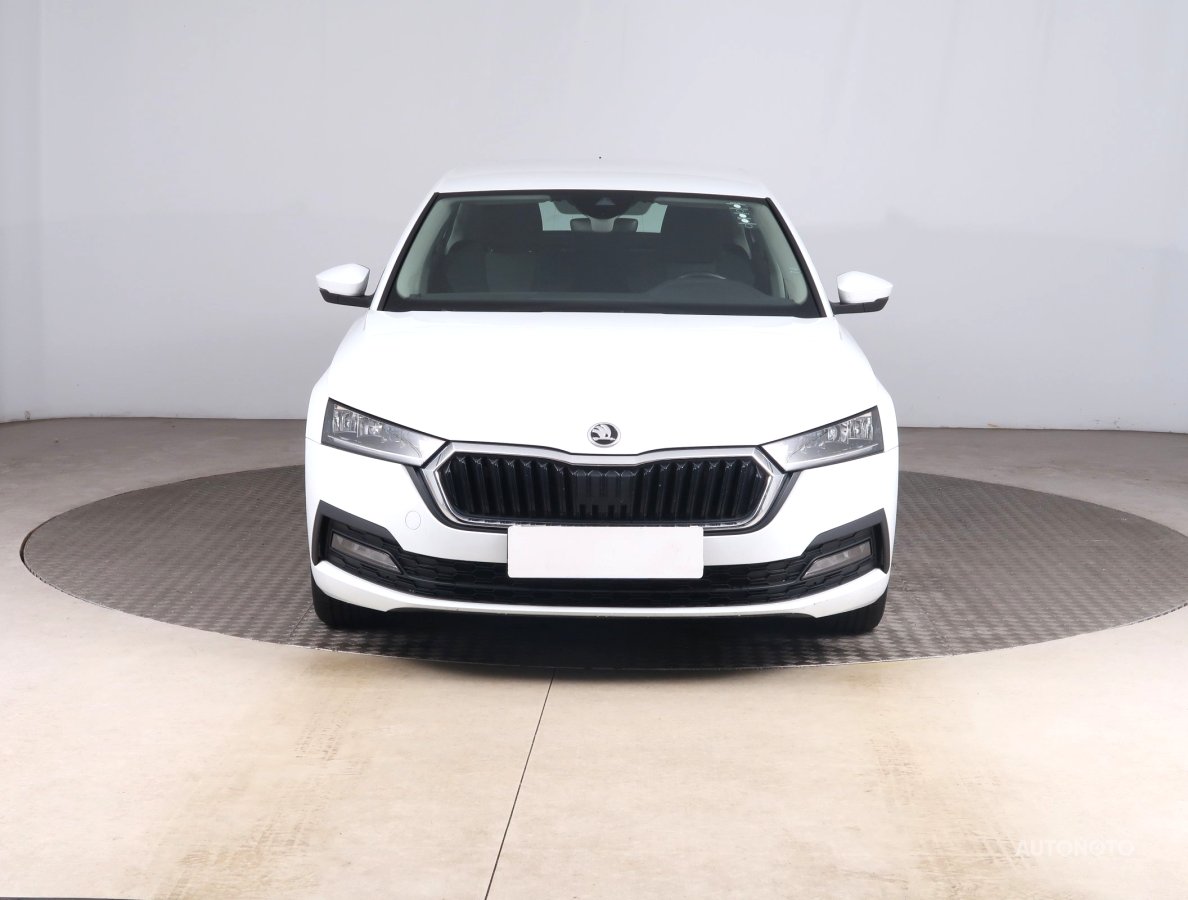 Škoda Octavia, 2021 - pohled č. 2