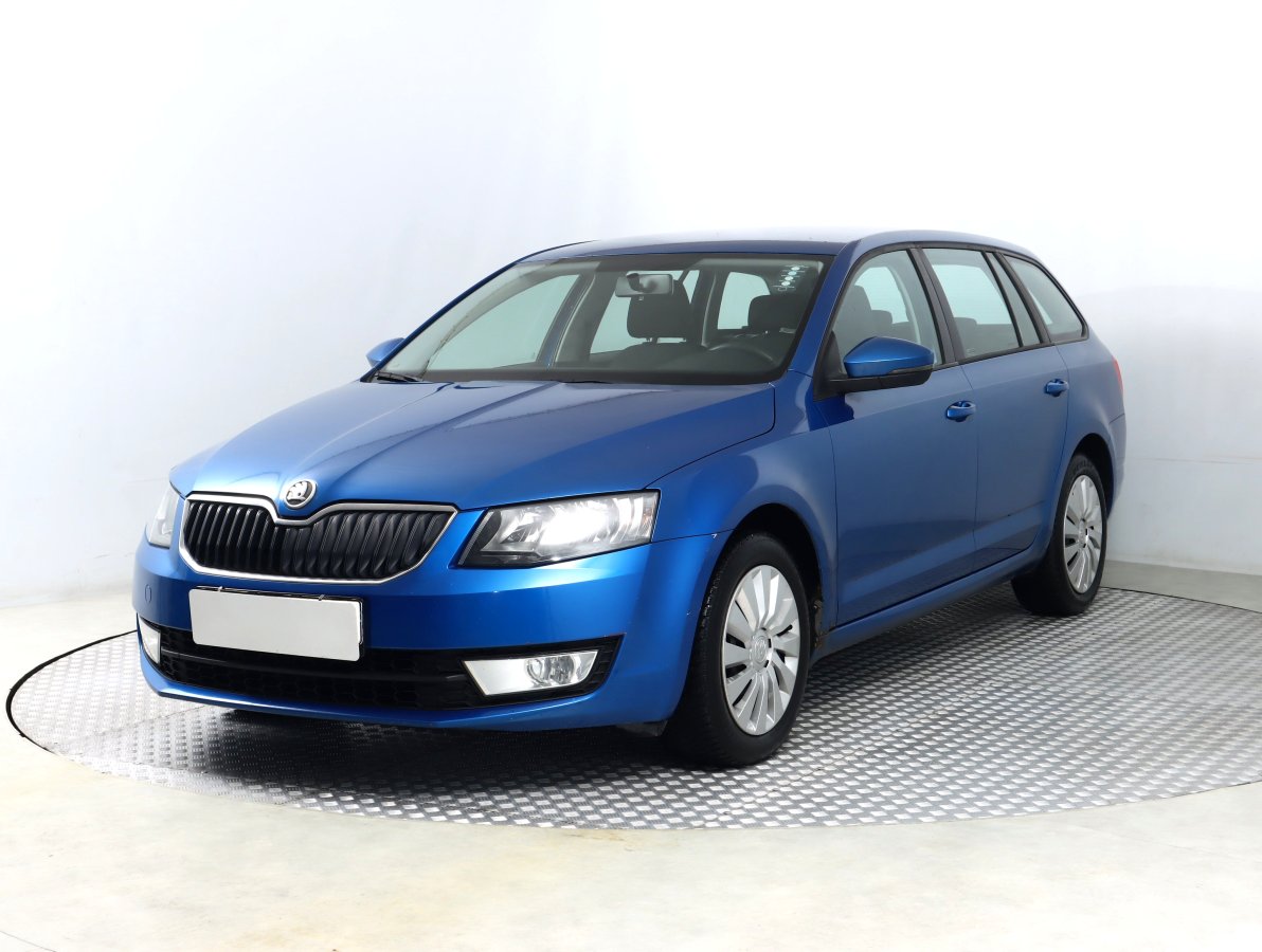Škoda Octavia, 2013 - pohled č. 3