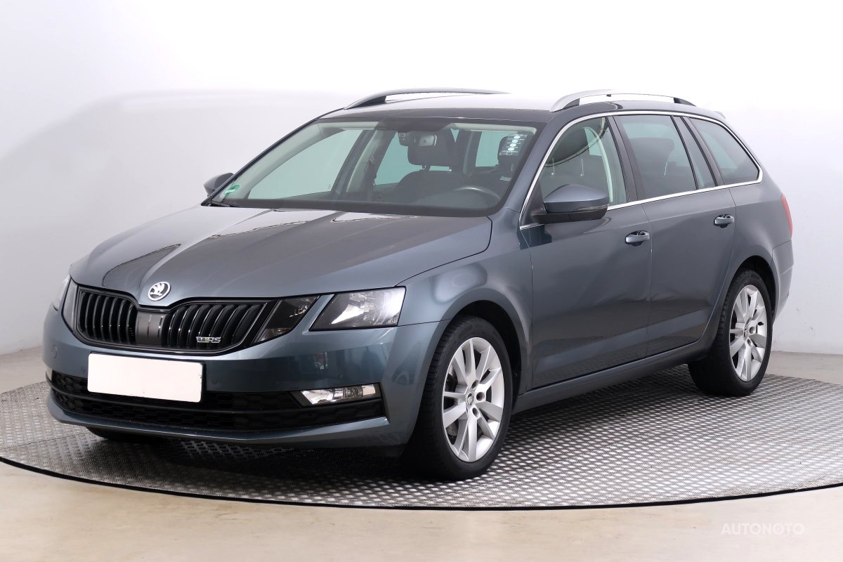 Škoda Octavia, 2018 - pohled č. 3