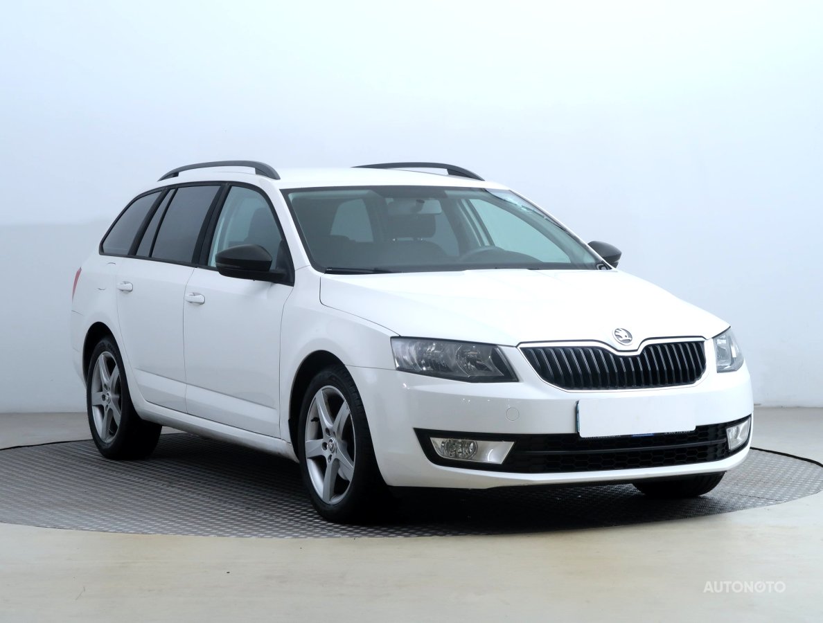 Škoda Octavia, 2013 - celkový pohled