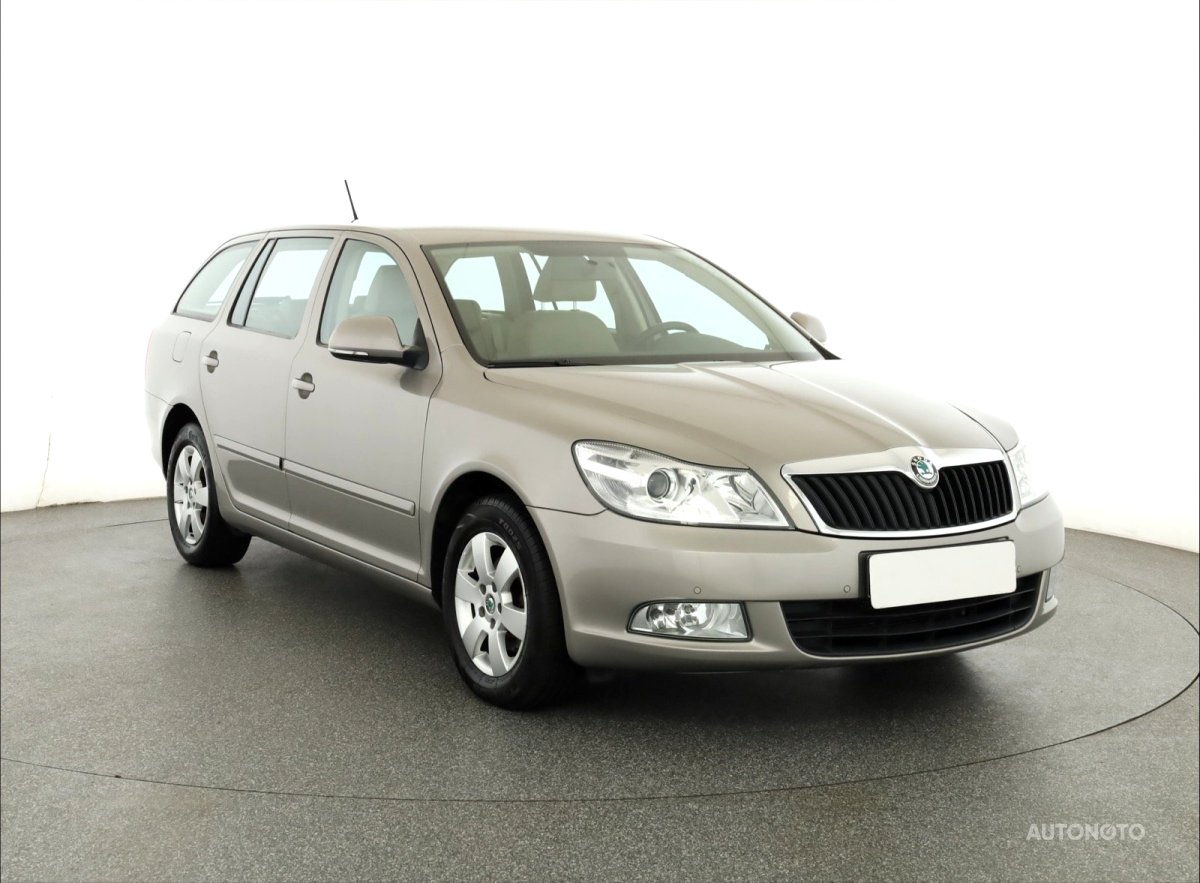 Škoda Octavia, 2012 - celkový pohled