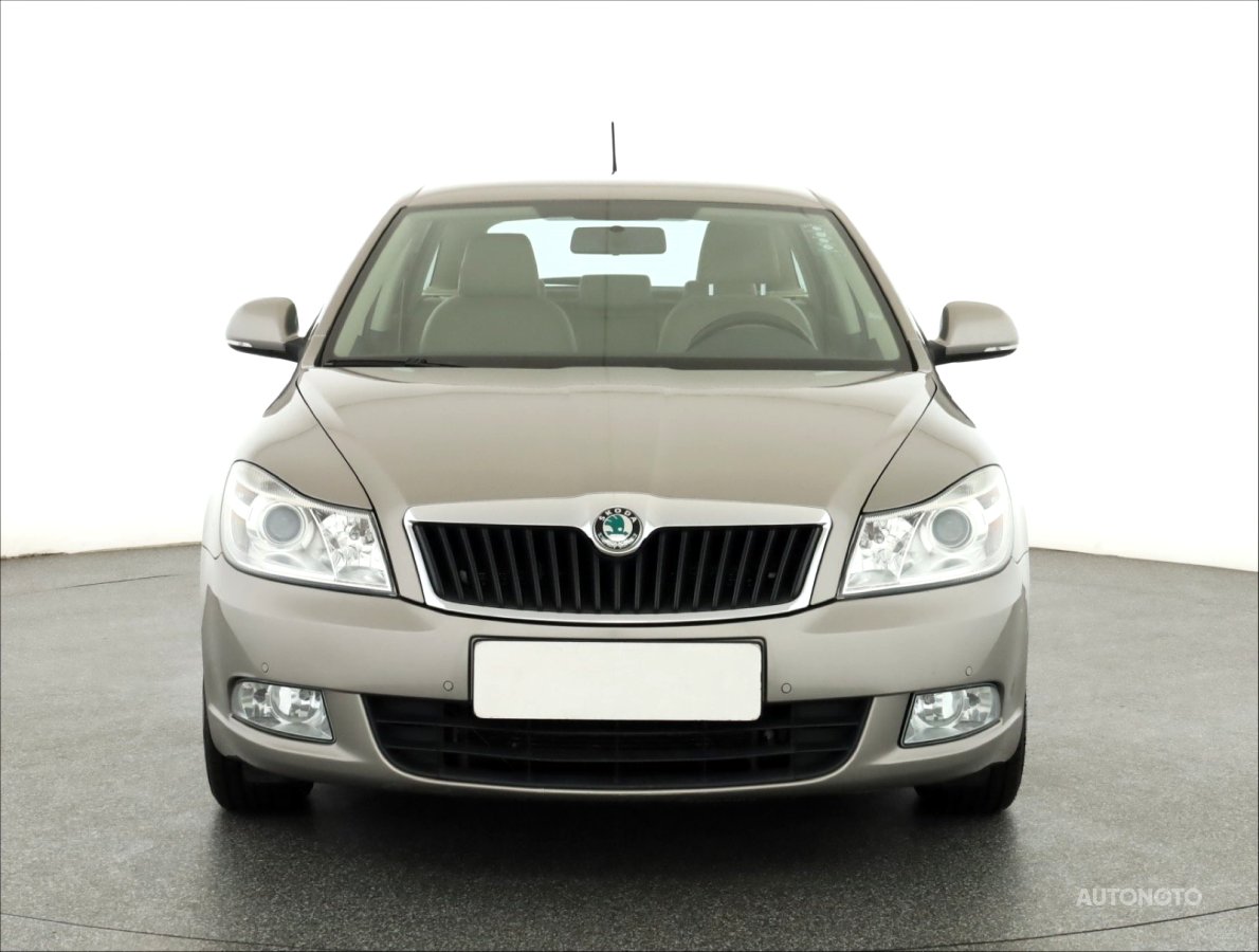 Škoda Octavia, 2012 - pohled č. 2