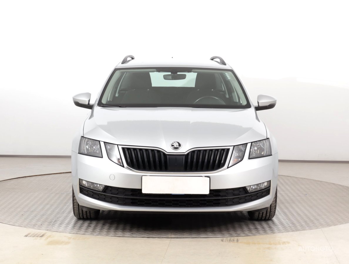Škoda Octavia, 2020 - pohled č. 2