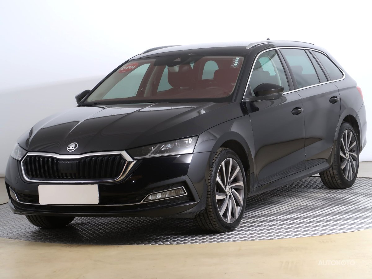 Škoda Octavia, 2021 - pohled č. 3