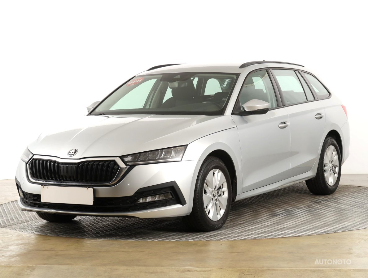 Škoda Octavia, 2021 - pohled č. 3