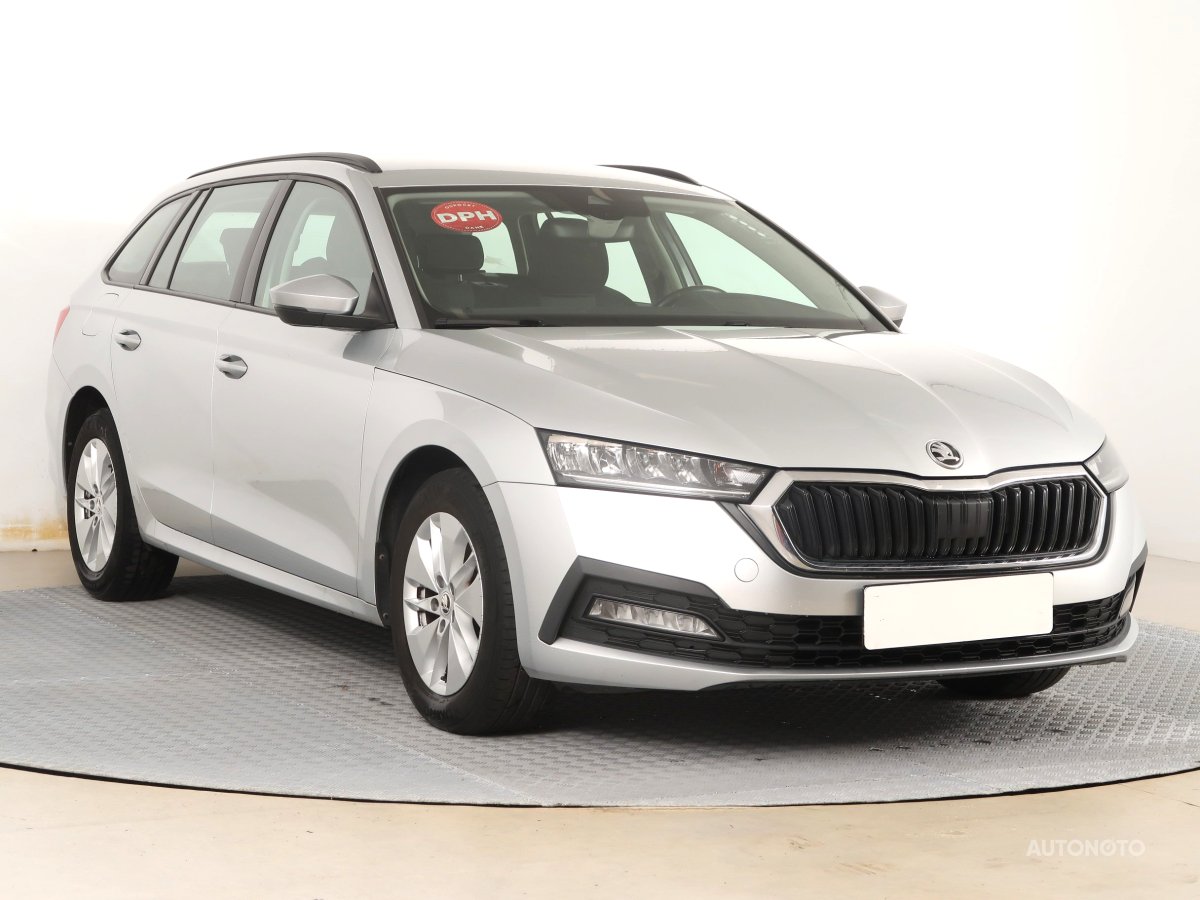 Škoda Octavia, 2021 - celkový pohled