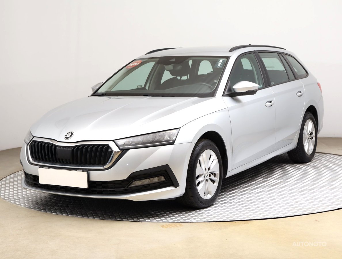 Škoda Octavia, 2022 - pohled č. 3