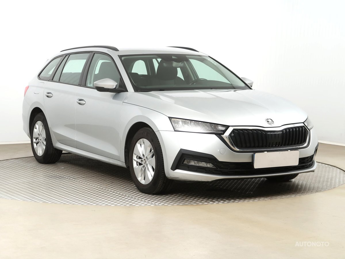 Škoda Octavia, 2021 - celkový pohled