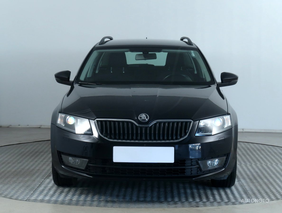 Škoda Octavia, 2013 - pohled č. 2