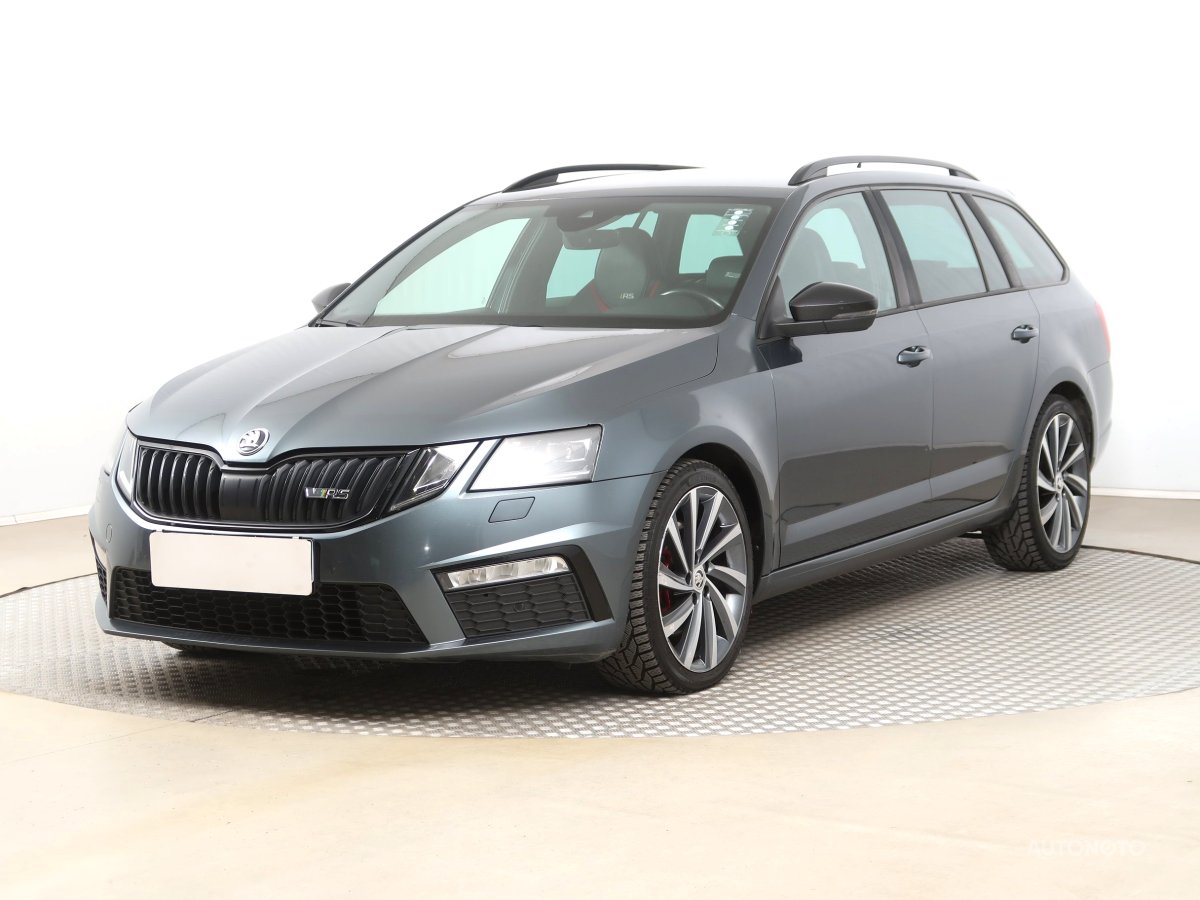 Škoda Octavia, 2018 - pohled č. 3