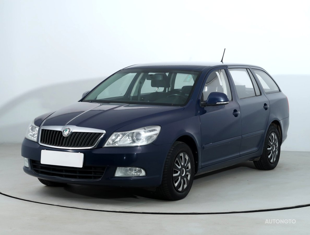 Škoda Octavia, 2012 - pohled č. 3