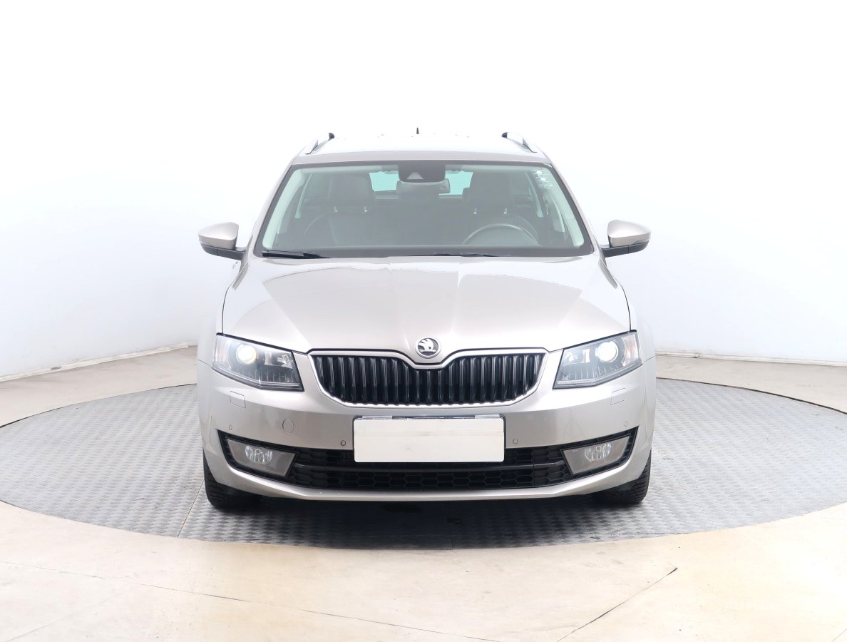 Škoda Octavia, 2014 - pohled č. 2