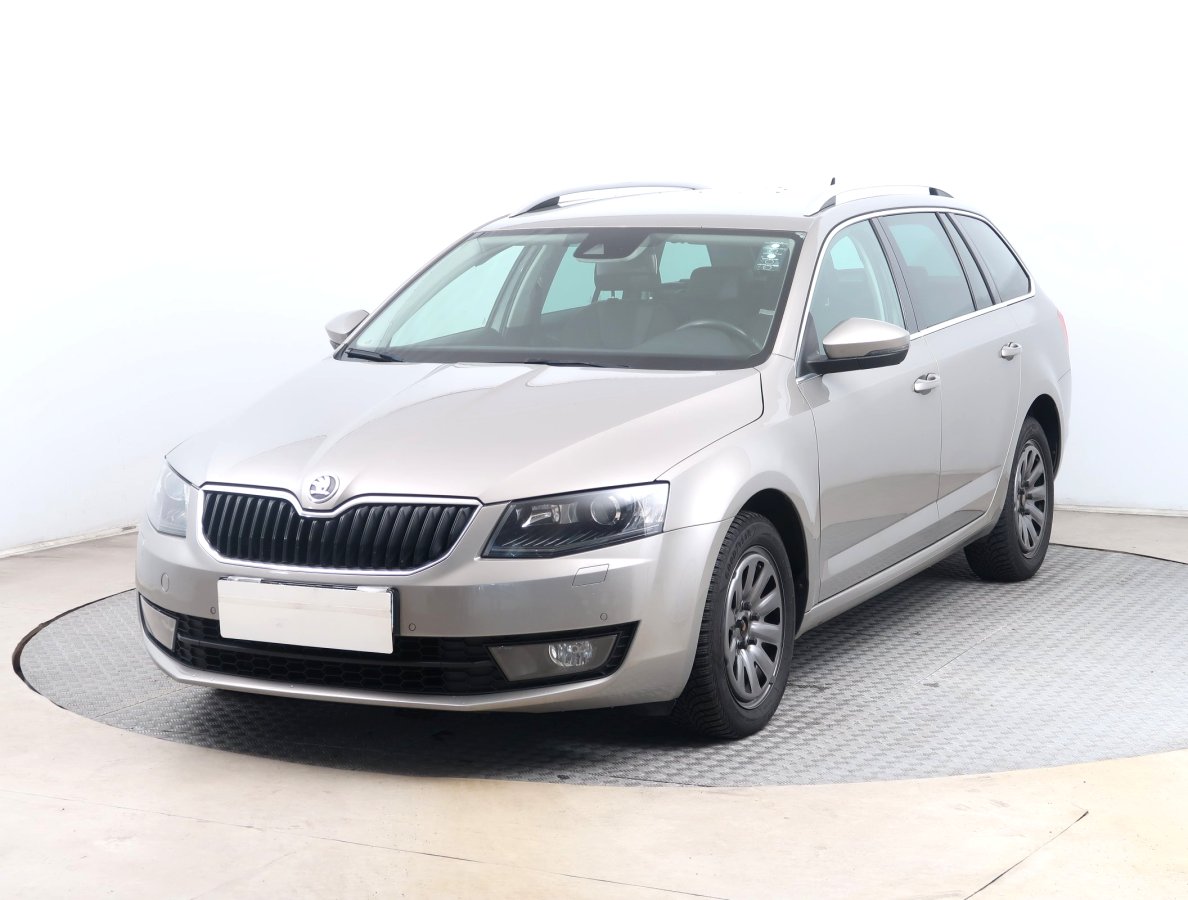 Škoda Octavia, 2014 - pohled č. 3