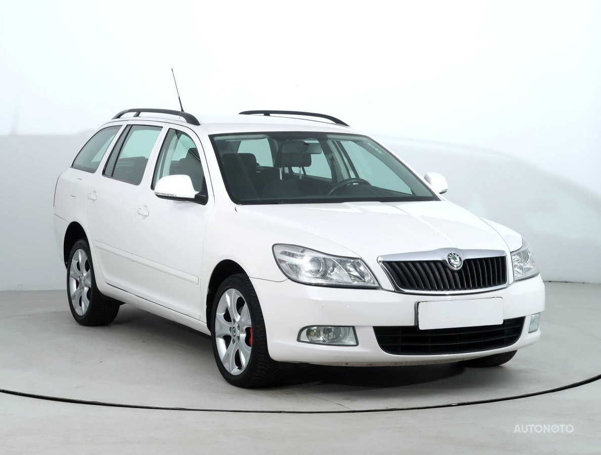 Škoda Octavia, 2011 - celkový pohled