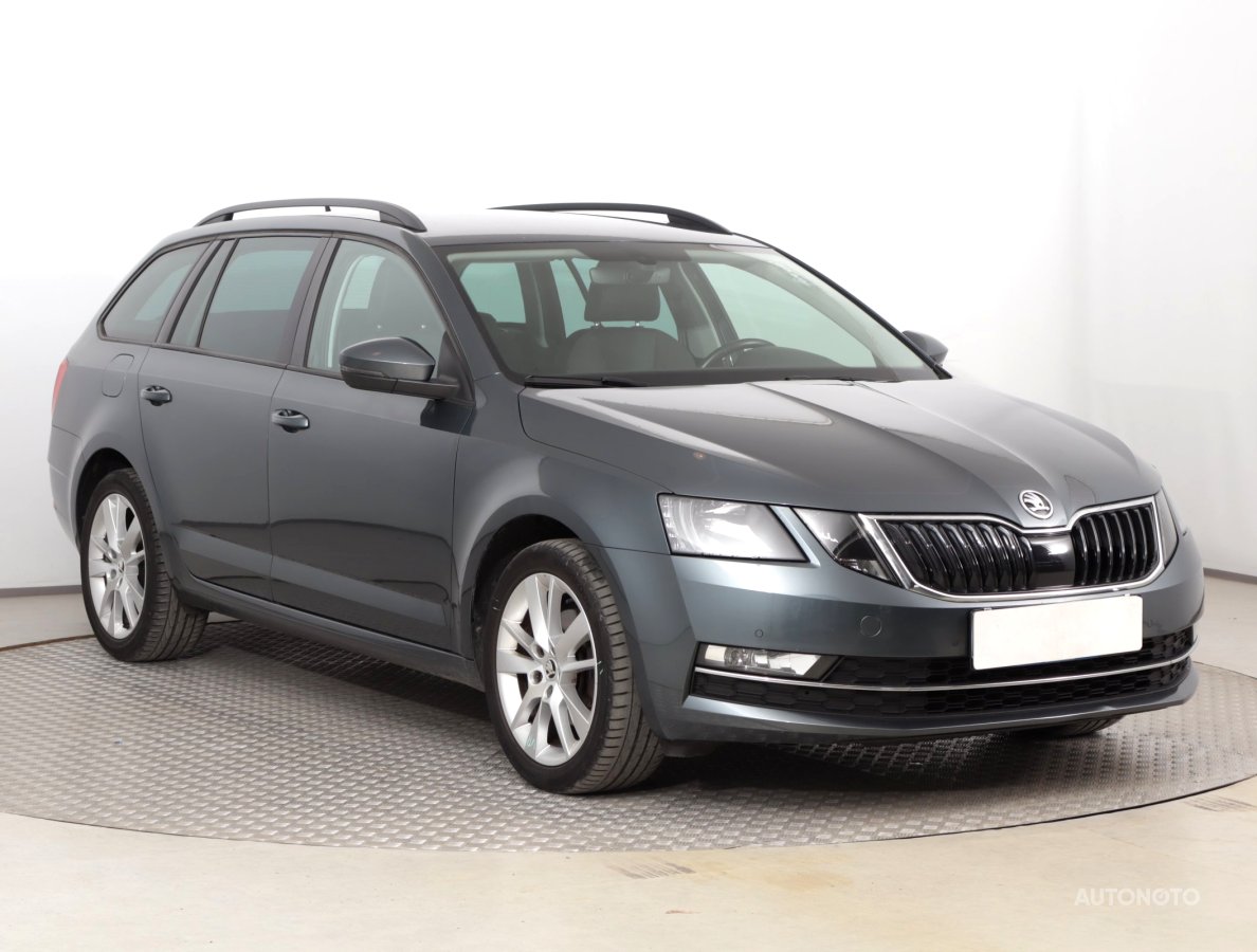 Škoda Octavia, 2020 - celkový pohled