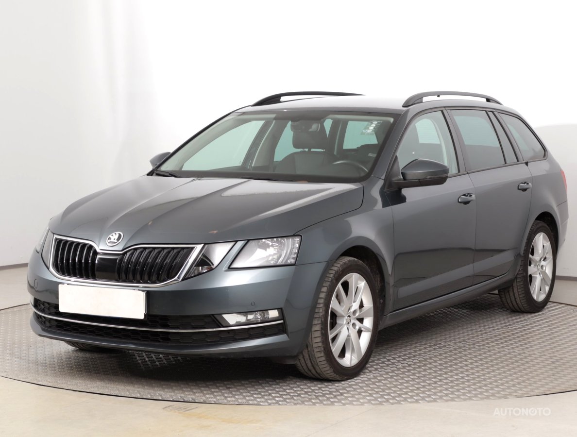 Škoda Octavia, 2020 - pohled č. 3